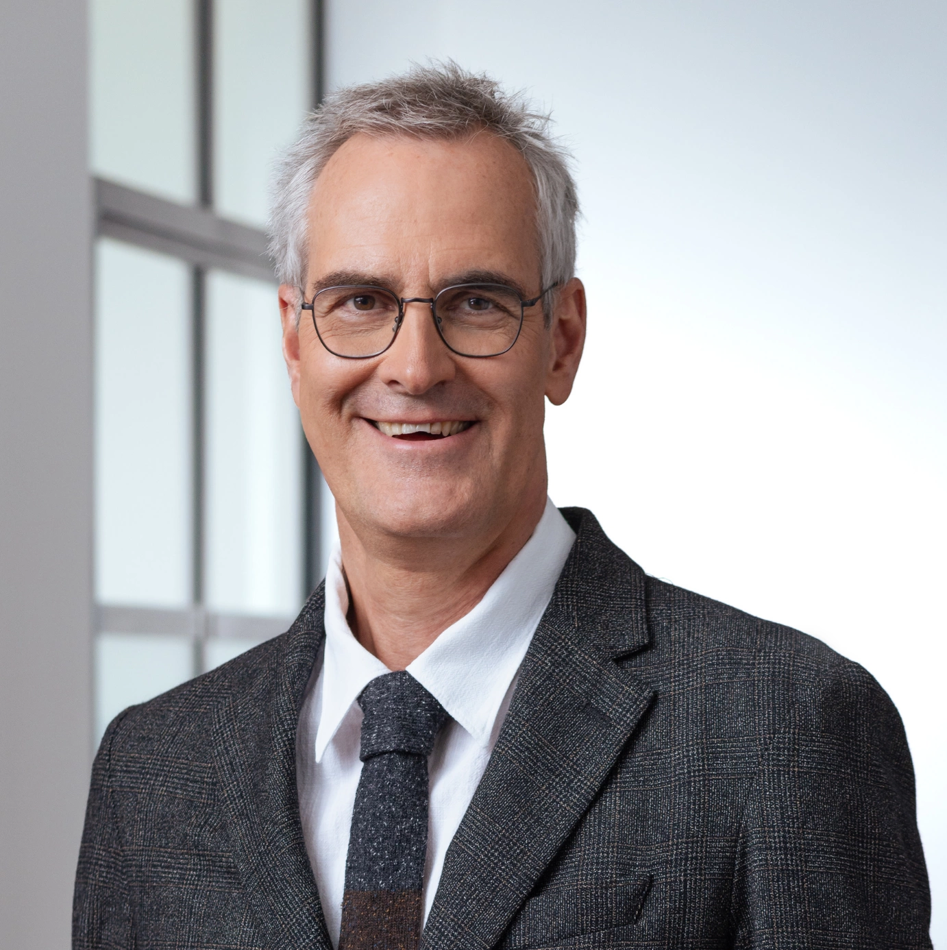 Peter Frank